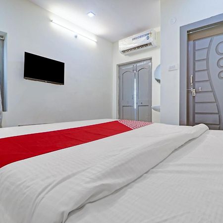 Hotel O Lavish Stay Sururnagar Eksteriør bilde
