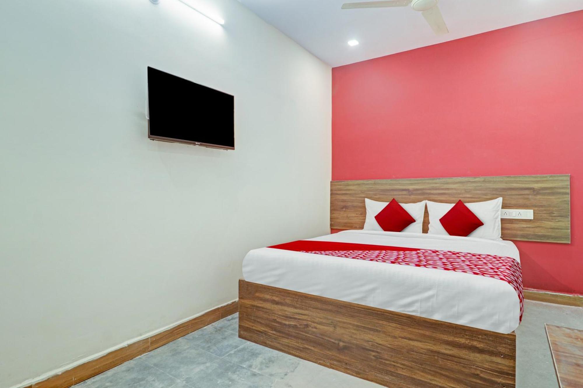 Hotel O Lavish Stay Sururnagar Eksteriør bilde